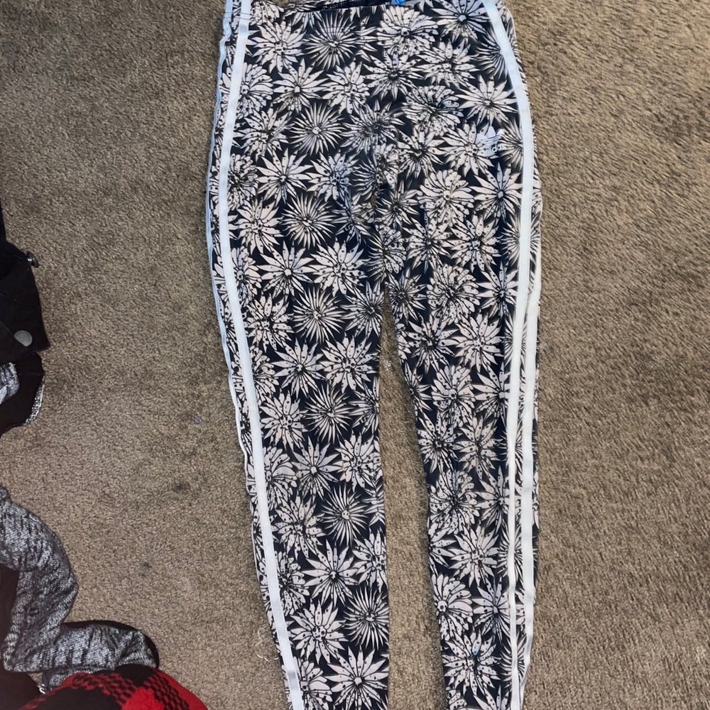 Addis’s leggings